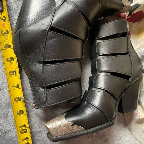 71/2 Free people ,Elegant Black Leather Women's Boots - Picture 11 of 17